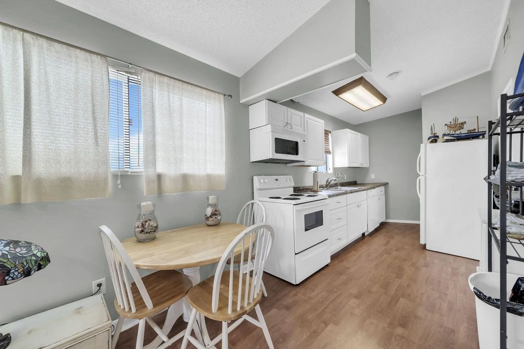 33 of 79 - 5612 Hilltop Avenue A-c, Panama City Beach, FL