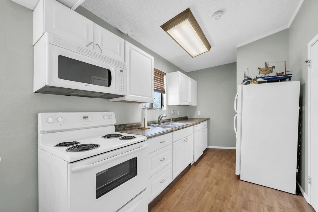 34 of 79 - 5612 Hilltop Avenue A-c, Panama City Beach, FL