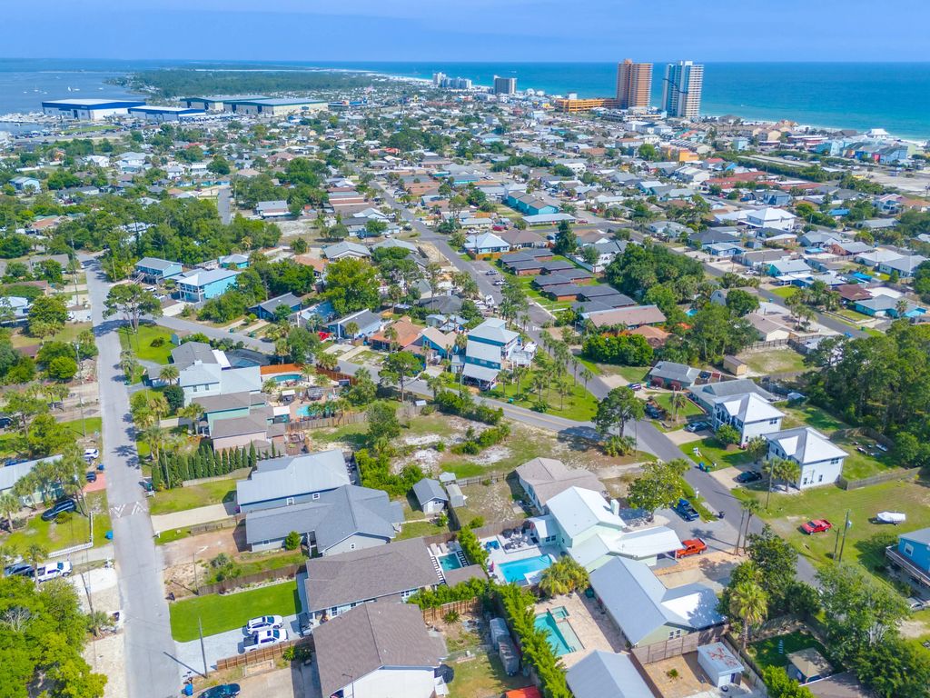 67 of 79 - 5612 Hilltop Avenue A-c, Panama City Beach, FL