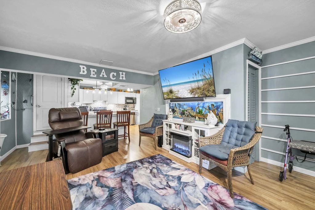 9 of 79 - 5612 Hilltop Avenue A-c, Panama City Beach, FL