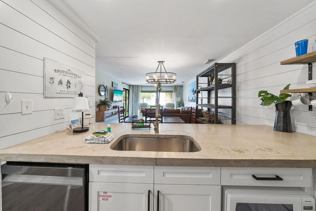 10 of 38 - 520 N Richard Jackson Boulevard Unit 2108, Panama City Beach, FL