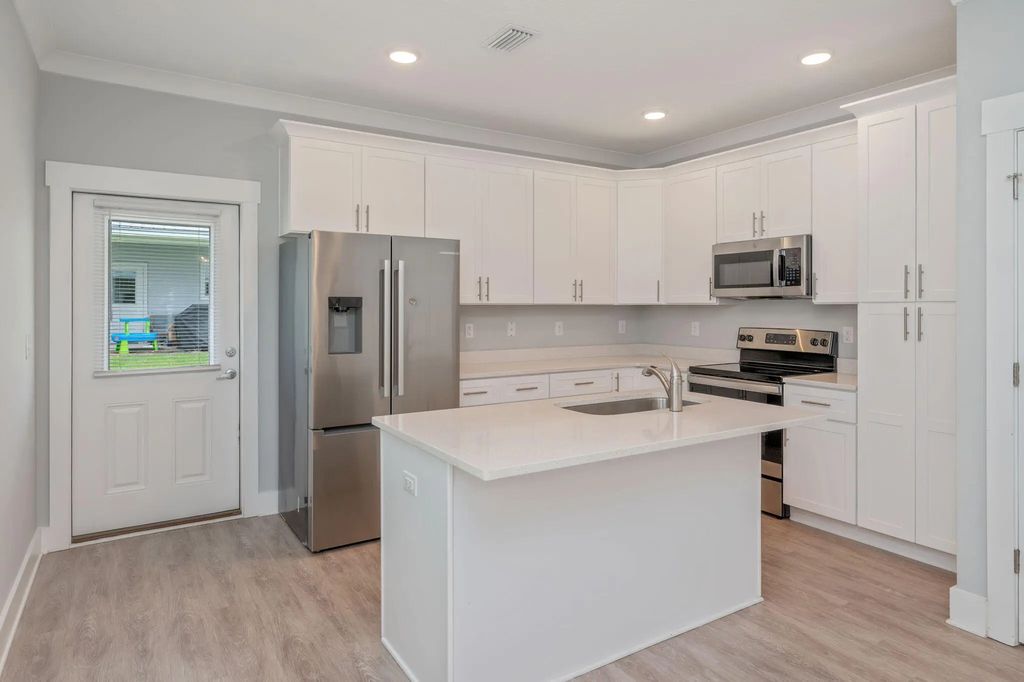 11 of 39 - 416 Date Palm Lane, Freeport, FL