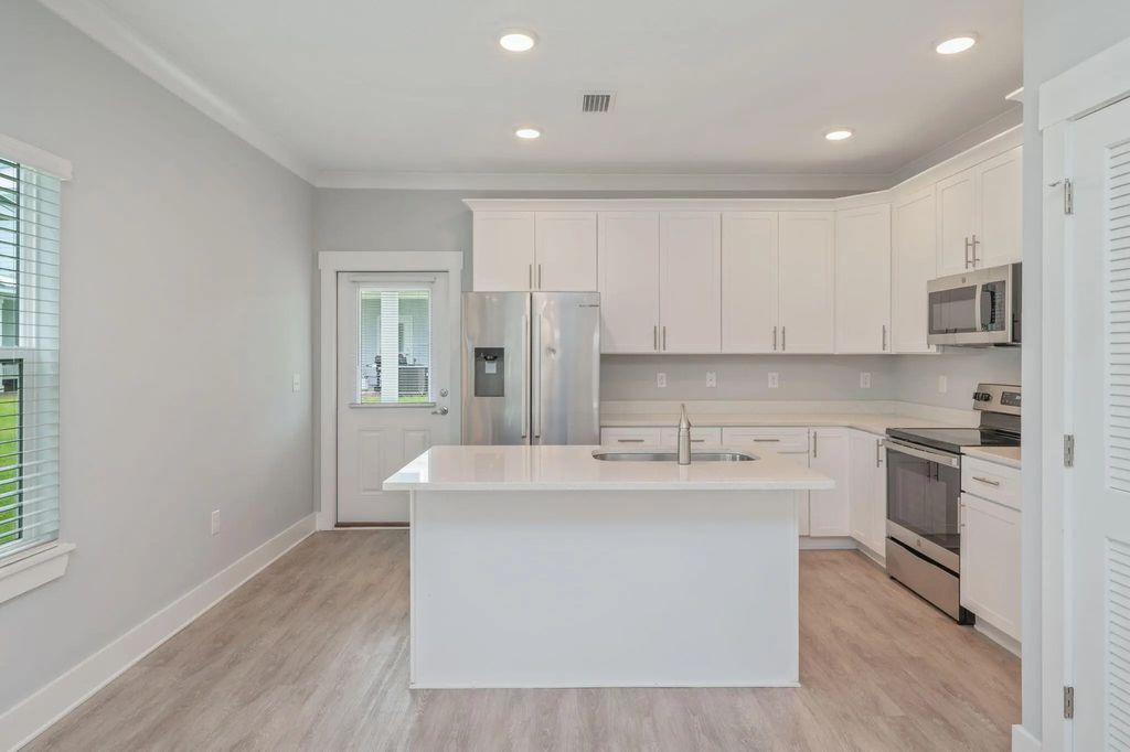 12 of 39 - 416 Date Palm Lane, Freeport, FL