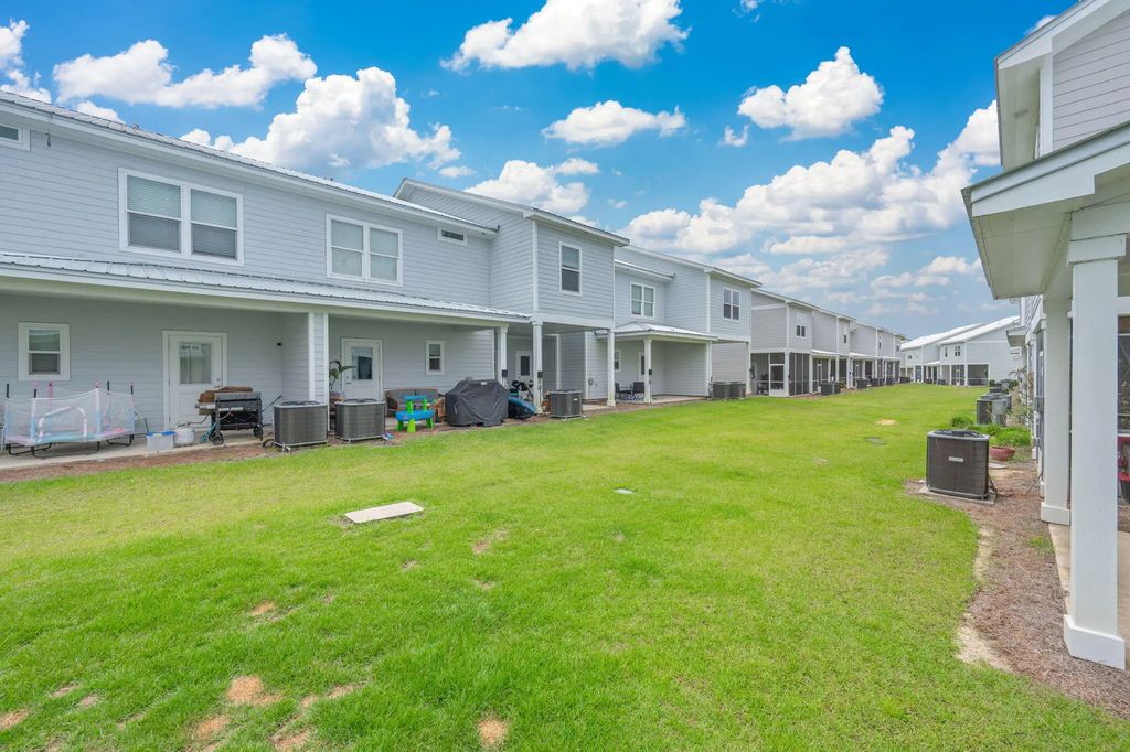 35 of 39 - 416 Date Palm Lane, Freeport, FL