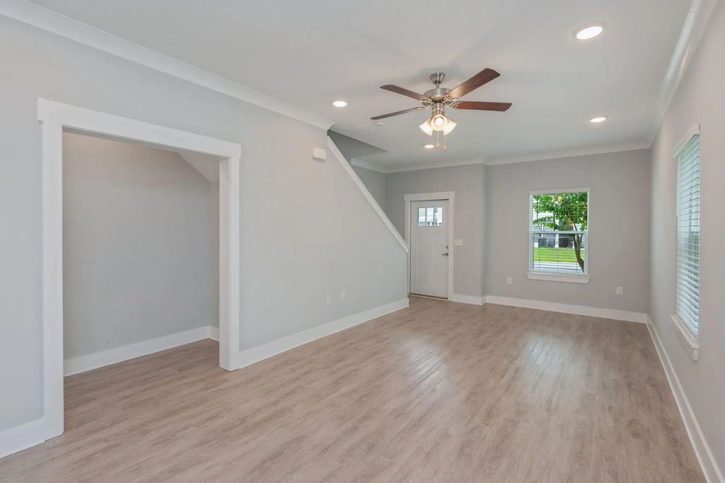 8 of 39 - 416 Date Palm Lane, Freeport, FL