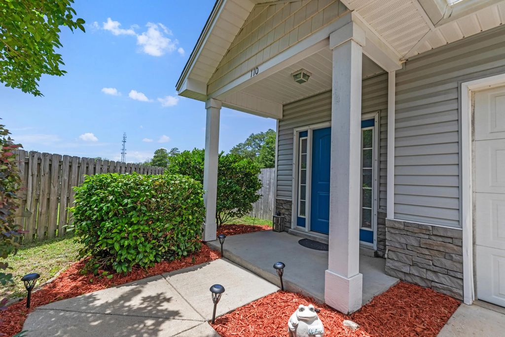 110 Matt Boulevard, Niceville
