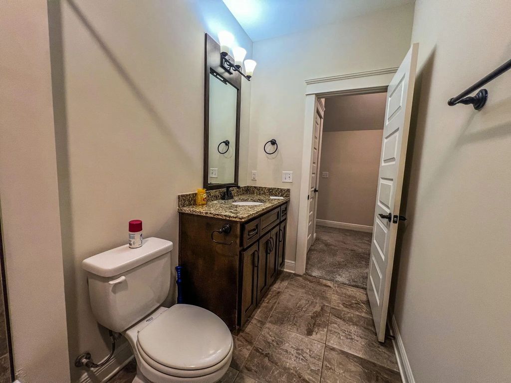38 of 67 - 172 Mill Pond Cove, Freeport, FL