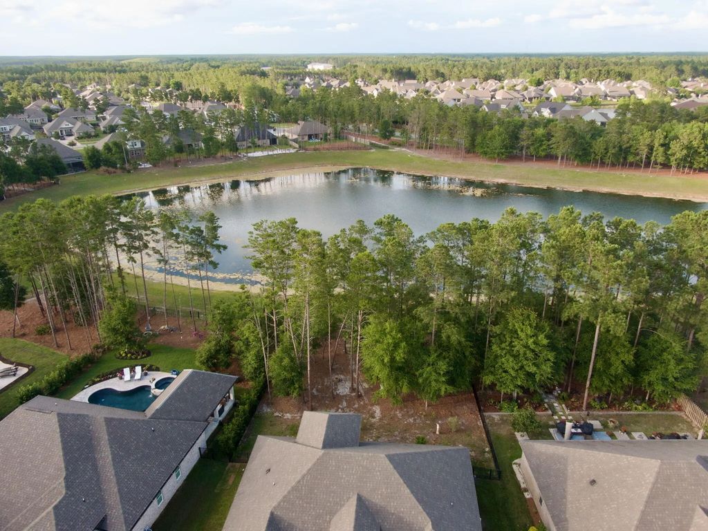 54 of 67 - 172 Mill Pond Cove, Freeport, FL