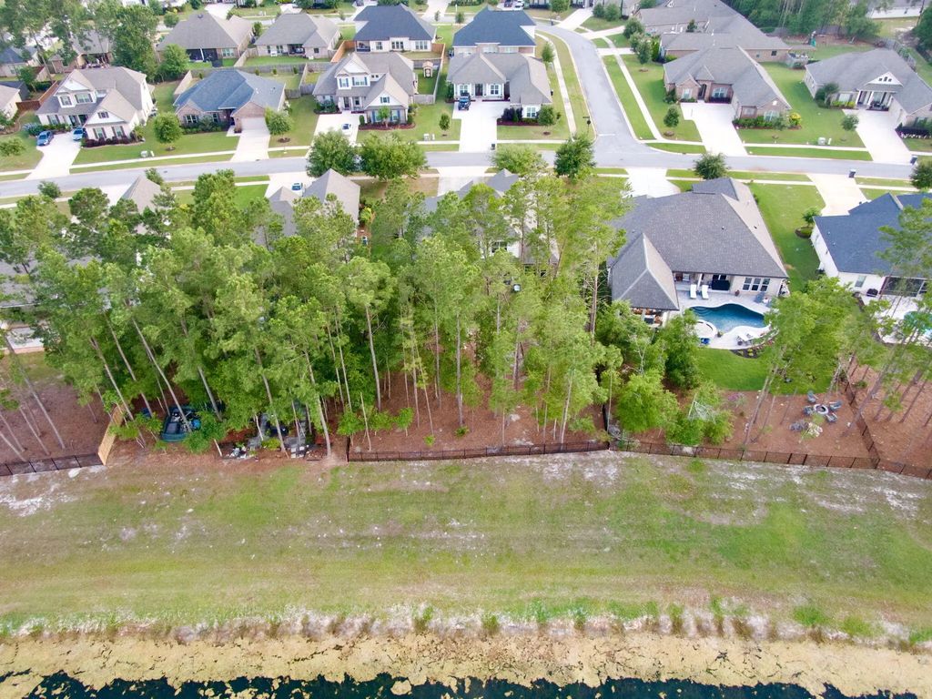 57 of 67 - 172 Mill Pond Cove, Freeport, FL