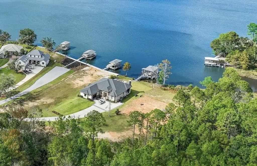 77 of 78 - 64 Lagrange Cove Circle, Freeport, FL