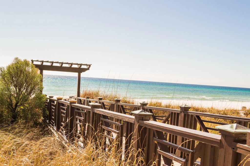 33 of 55 - 9900 S Thomas Drive 2127, Panama City Beach, FL