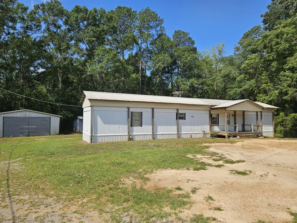 1710 Hwy 2, Westville