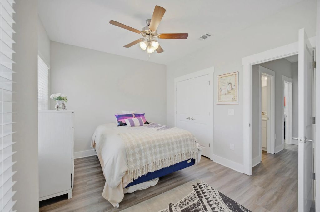 26 of 65 - 284 Date Palm Lane, Freeport, FL