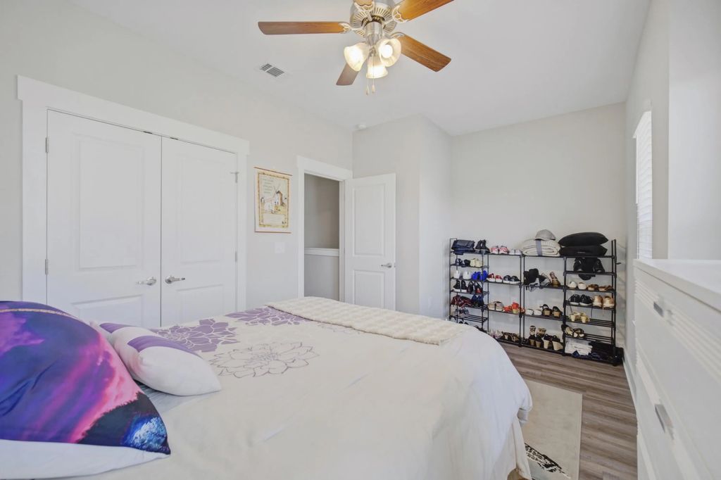 27 of 65 - 284 Date Palm Lane, Freeport, FL