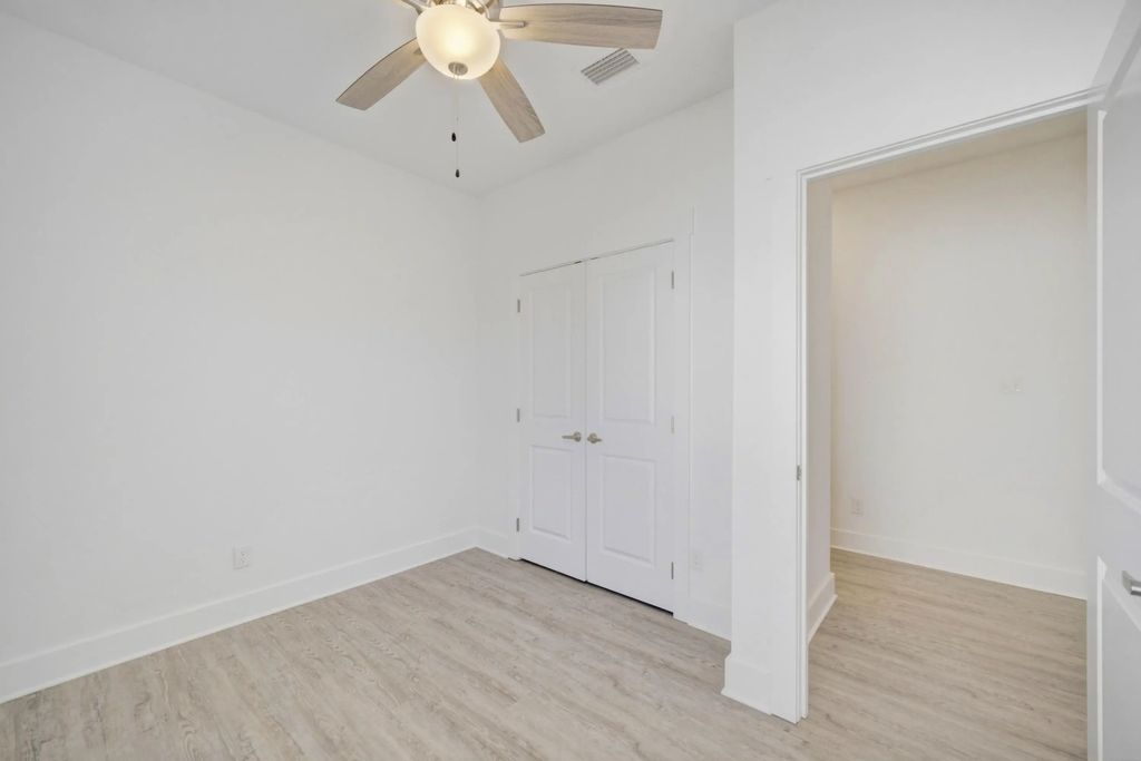 32 of 65 - 284 Date Palm Lane, Freeport, FL