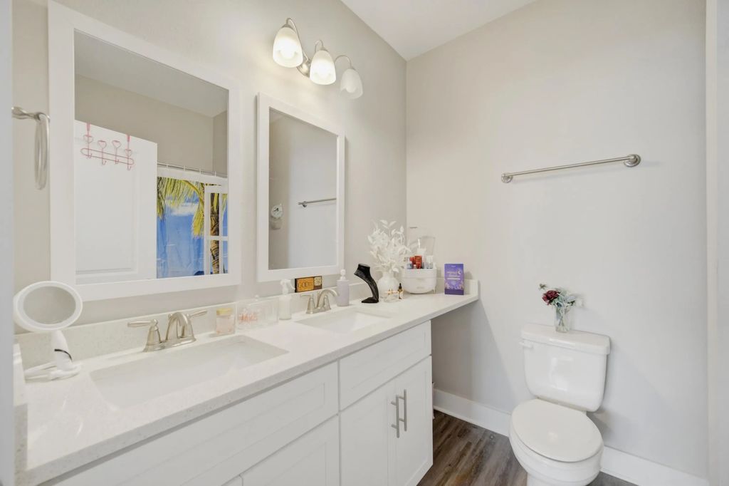 39 of 65 - 284 Date Palm Lane, Freeport, FL