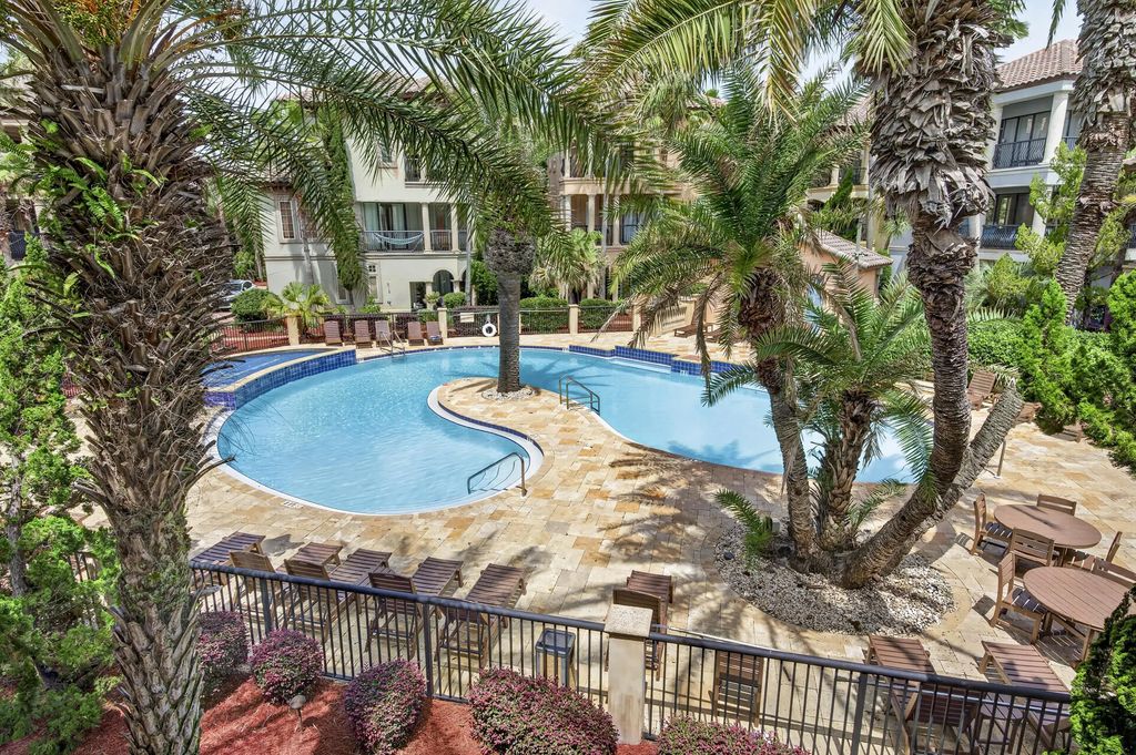 17 of 60 - 212 Rue St Tropez, Miramar Beach, FL