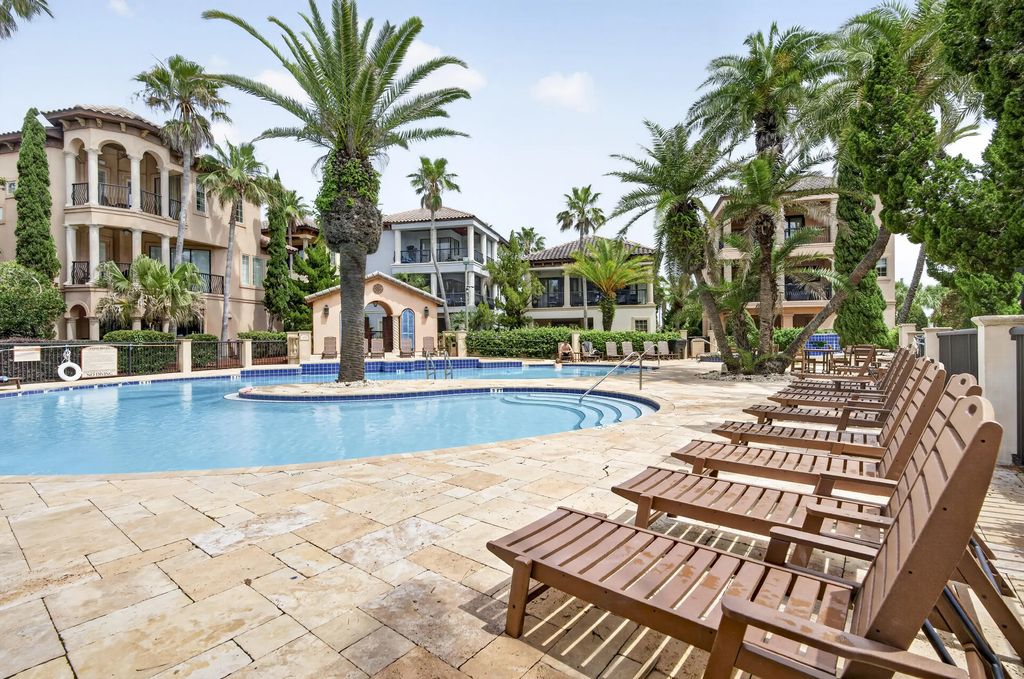 44 of 60 - 212 Rue St Tropez, Miramar Beach, FL