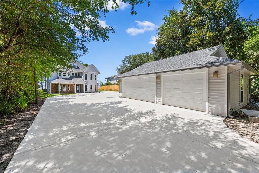 3 of 82 - 609 Calhoun Avenue, Destin, FL