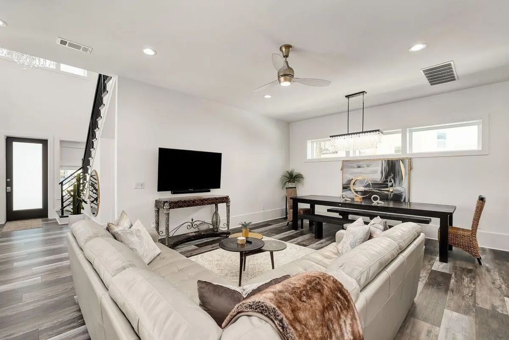 11 of 34 - 28 W Palm Beach Court, Miramar Beach, FL