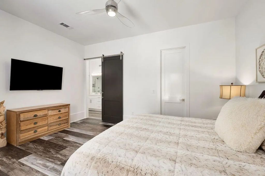 16 of 34 - 28 W Palm Beach Court, Miramar Beach, FL