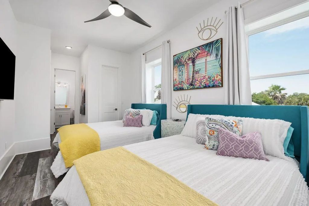 25 of 34 - 28 W Palm Beach Court, Miramar Beach, FL