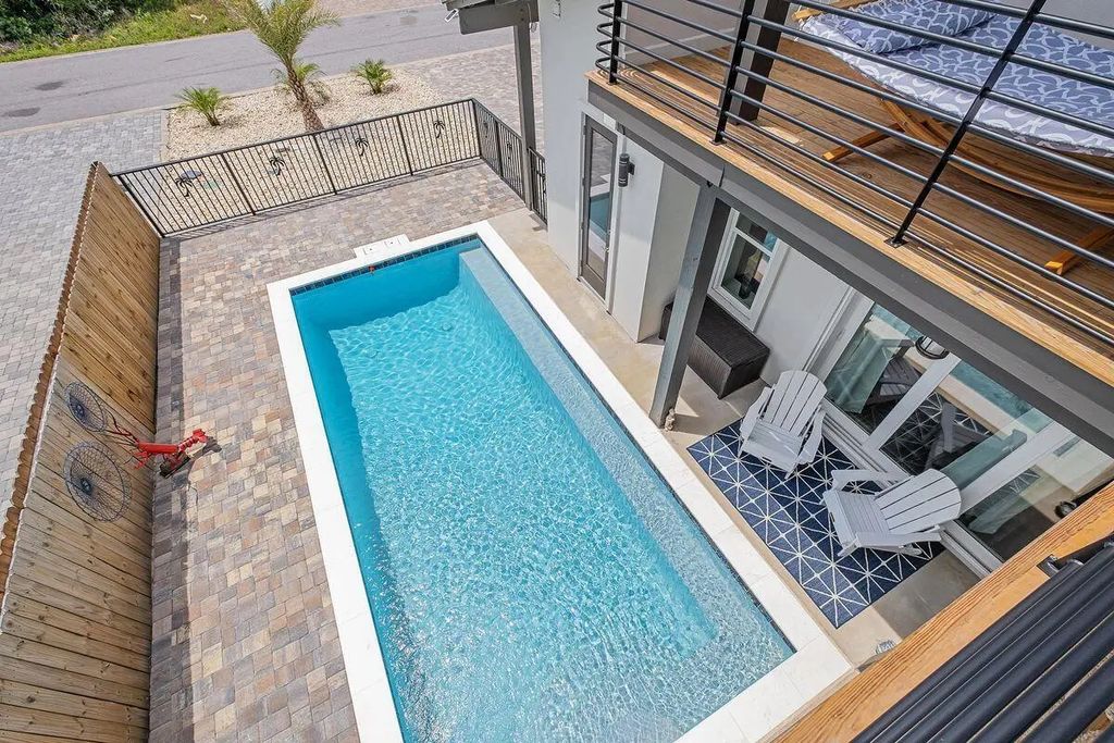 33 of 34 - 28 W Palm Beach Court, Miramar Beach, FL