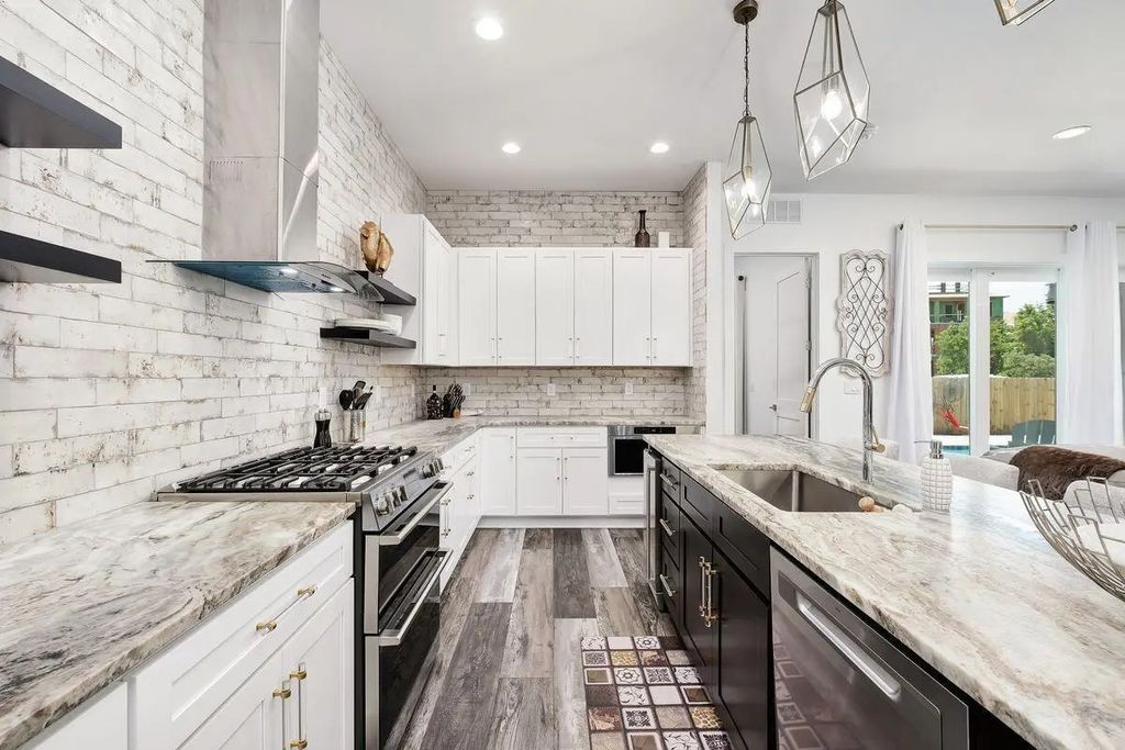 5 of 34 - 28 W Palm Beach Court, Miramar Beach, FL