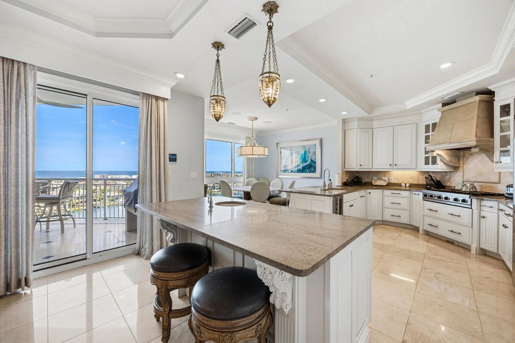 9 of 50 - 662 Harbor Boulevard 1040, Destin, FL