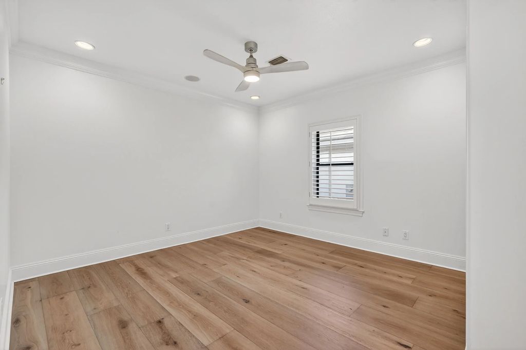 44 of 85 - 307 Corinthian Place, Destin, FL