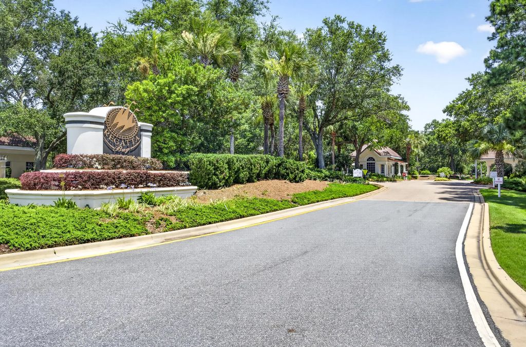 76 of 85 - 307 Corinthian Place, Destin, FL