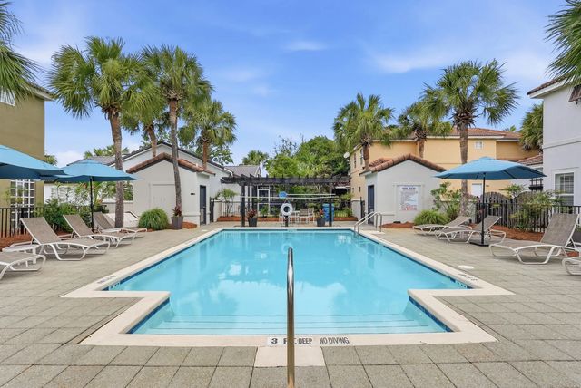 4790 W Trovare, Destin