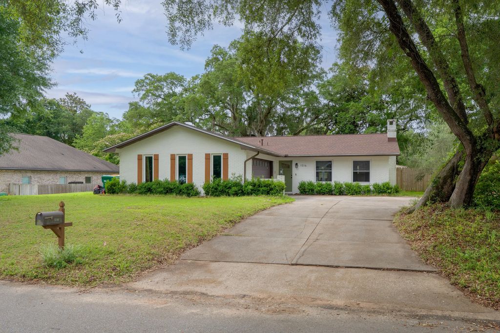 1516 18th Street, Niceville