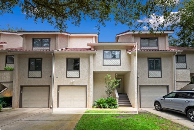 Photo of Listing #1004743