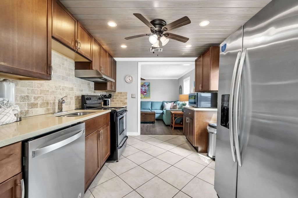 15 of 54 - 125 Malaga Place, Panama City Beach, FL