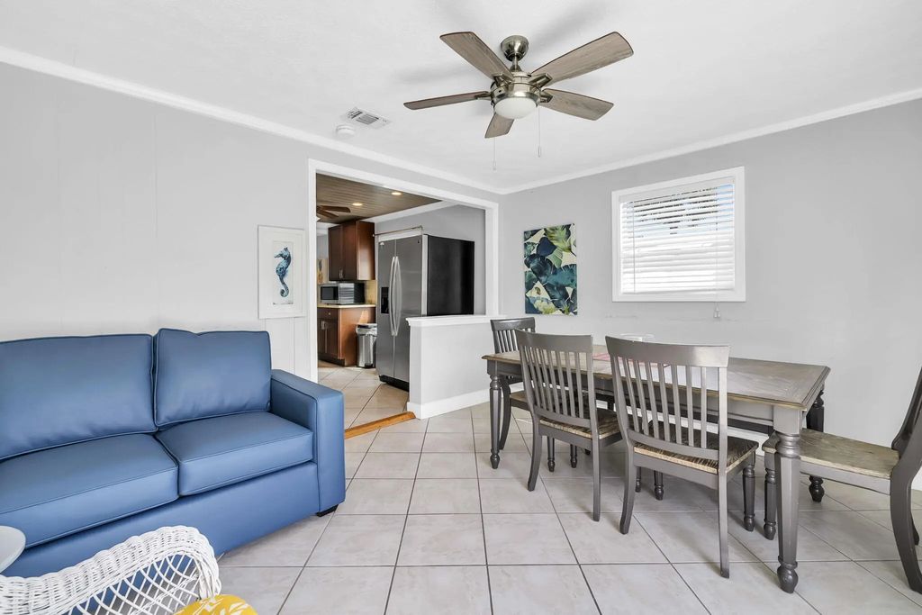 17 of 54 - 125 Malaga Place, Panama City Beach, FL