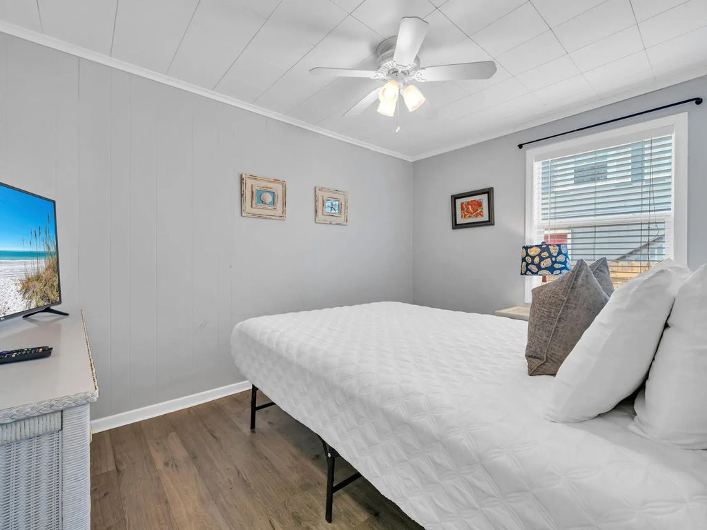 22 of 54 - 125 Malaga Place, Panama City Beach, FL