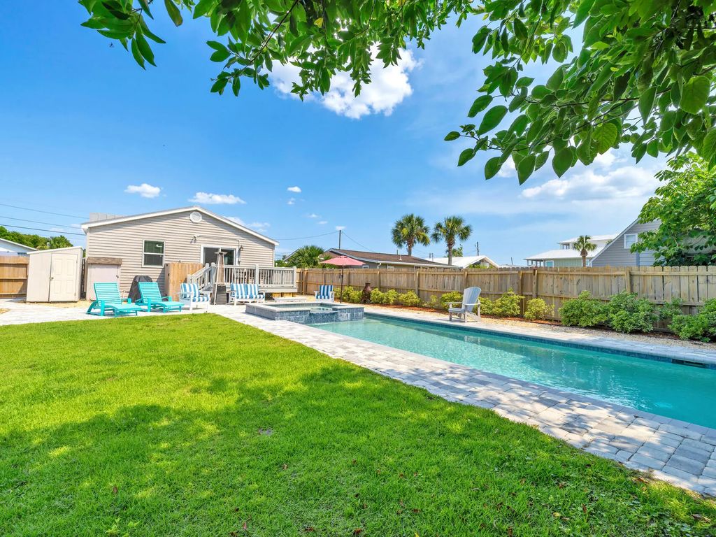 28 of 54 - 125 Malaga Place, Panama City Beach, FL