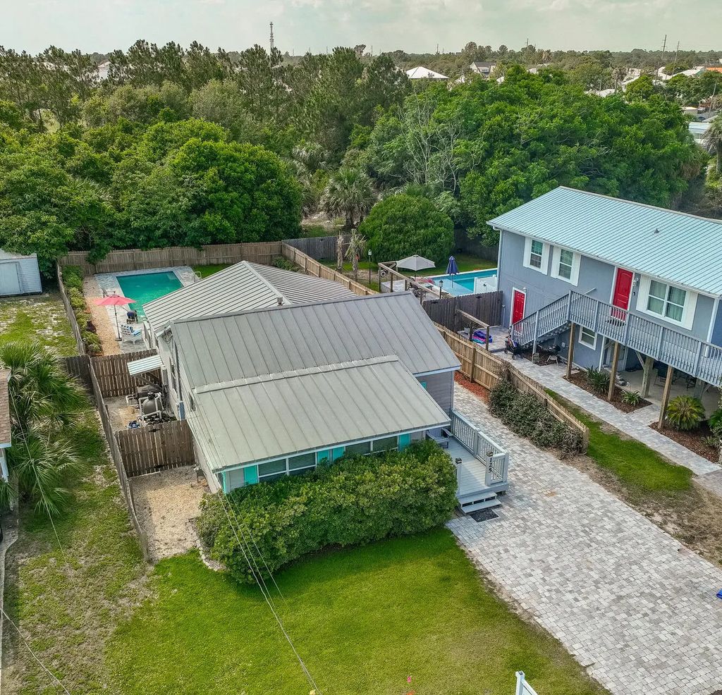 33 of 54 - 125 Malaga Place, Panama City Beach, FL