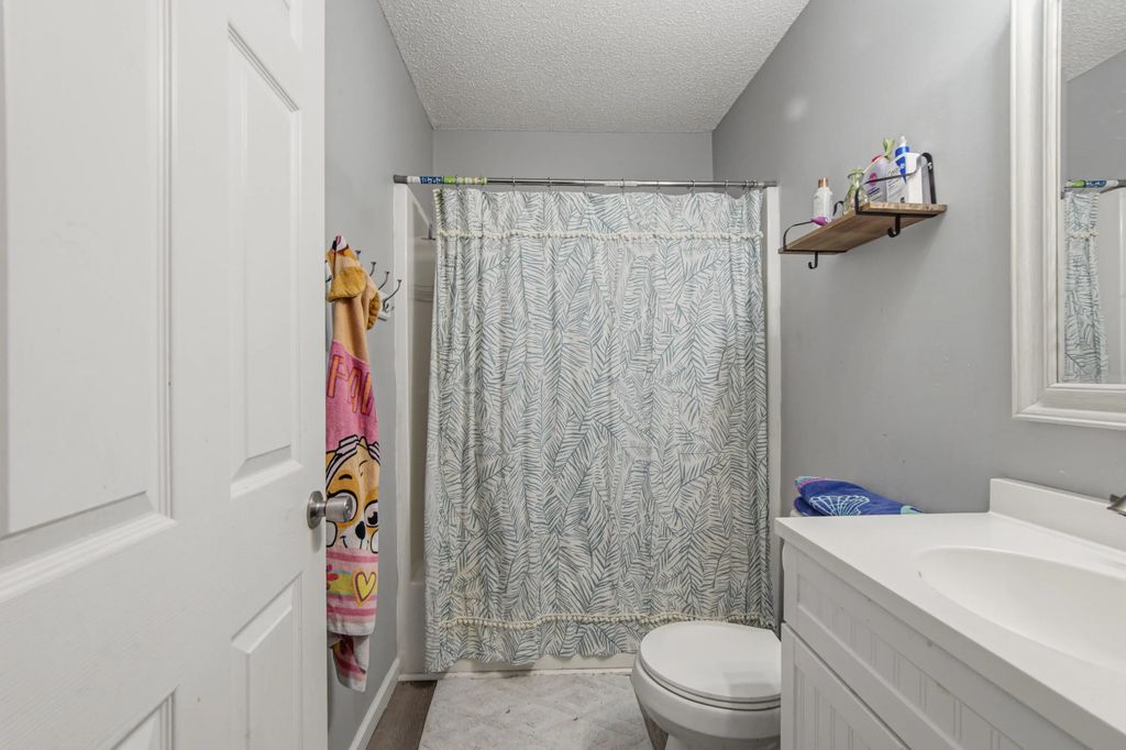 15 of 47 - 264 Johns Lane, Freeport, FL