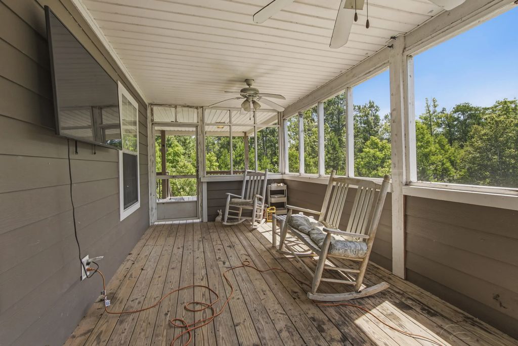 30 of 47 - 264 Johns Lane, Freeport, FL