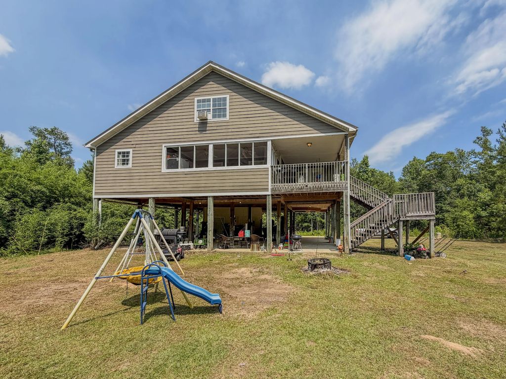 39 of 47 - 264 Johns Lane, Freeport, FL