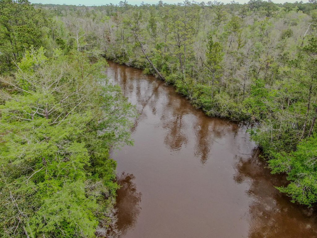 43 of 47 - 264 Johns Lane, Freeport, FL