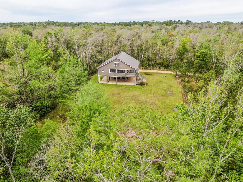 44 of 47 - 264 Johns Lane, Freeport, FL