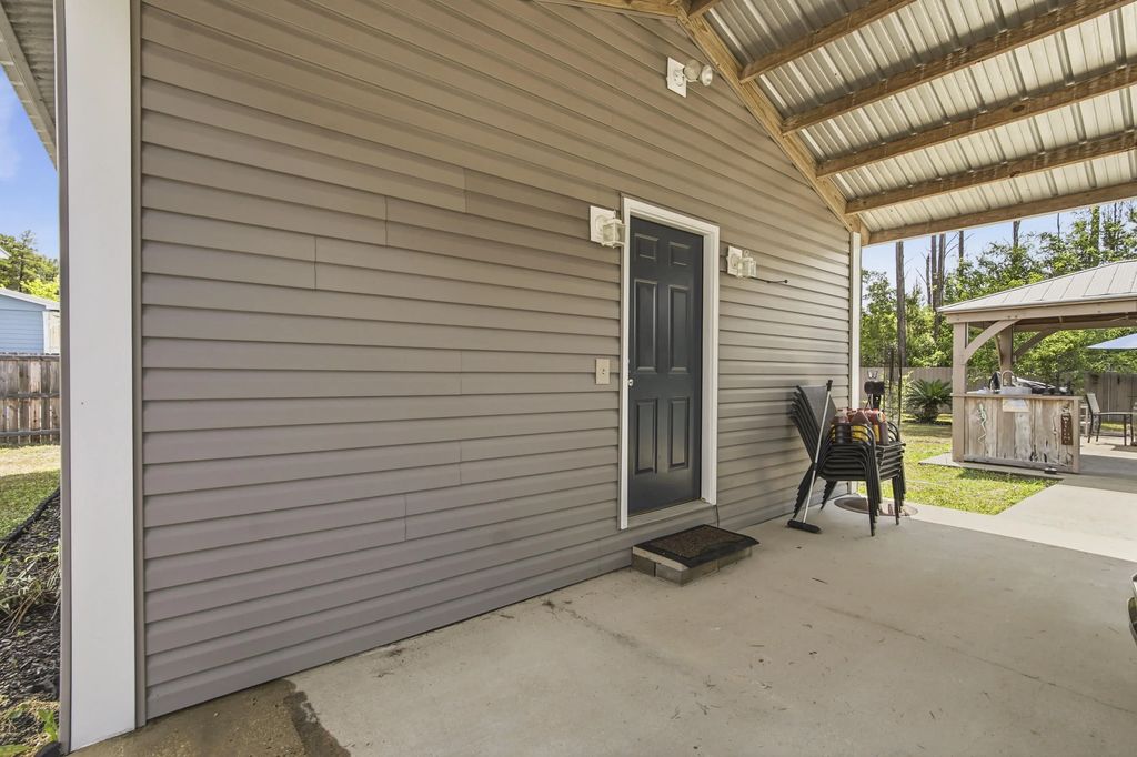 46 of 55 - 2458 County Highway 3280, Freeport, FL