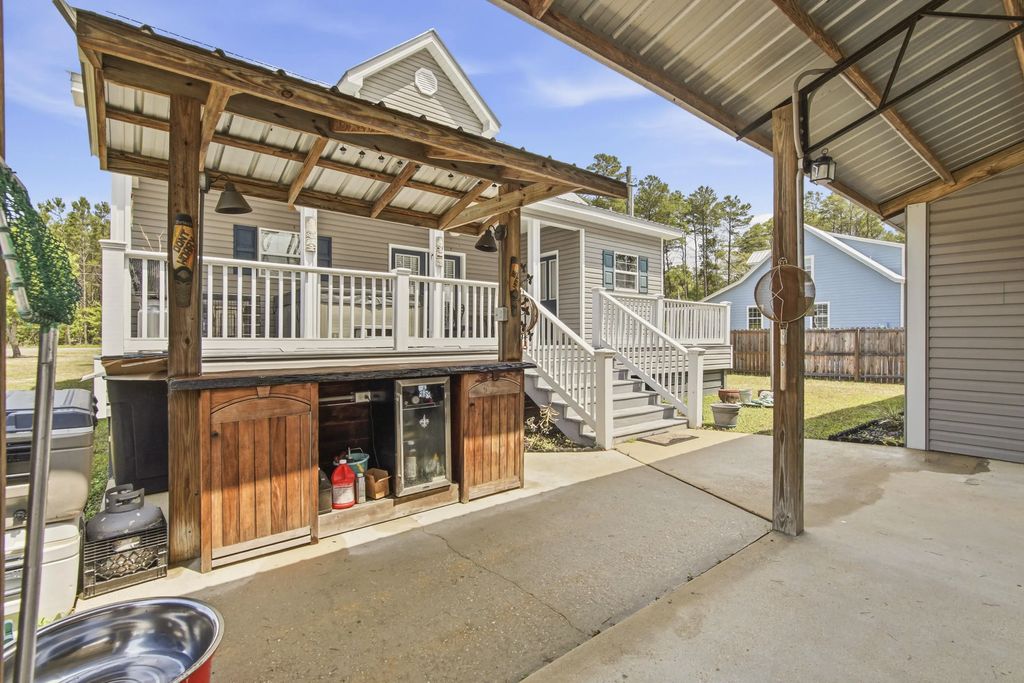 47 of 55 - 2458 County Highway 3280, Freeport, FL