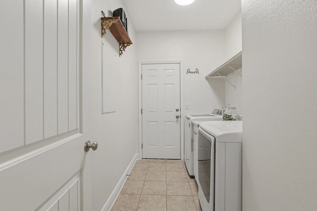 28 of 68 - 240 Whitman Way, Freeport, FL