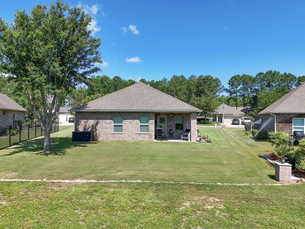 36 of 68 - 240 Whitman Way, Freeport, FL