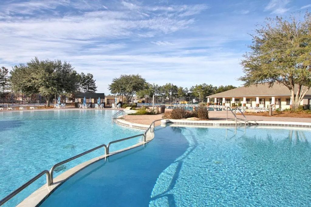 41 of 68 - 240 Whitman Way, Freeport, FL