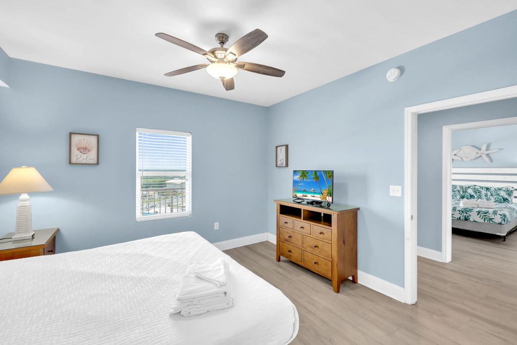 6 of 62 - 9860 S Thomas Drive 1612, Panama City Beach, FL